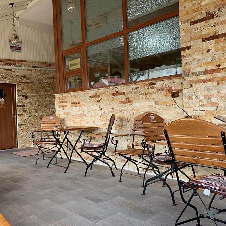 Hotel Monte Carlo Piteşti Dış mekan fotoğraf