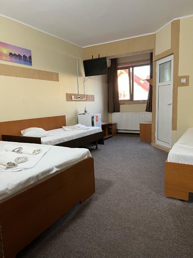 Hotel Monte Carlo Piteşti Dış mekan fotoğraf